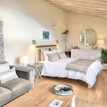 Coastal Chic Waterfront Studio Kinsale Extérieur photo