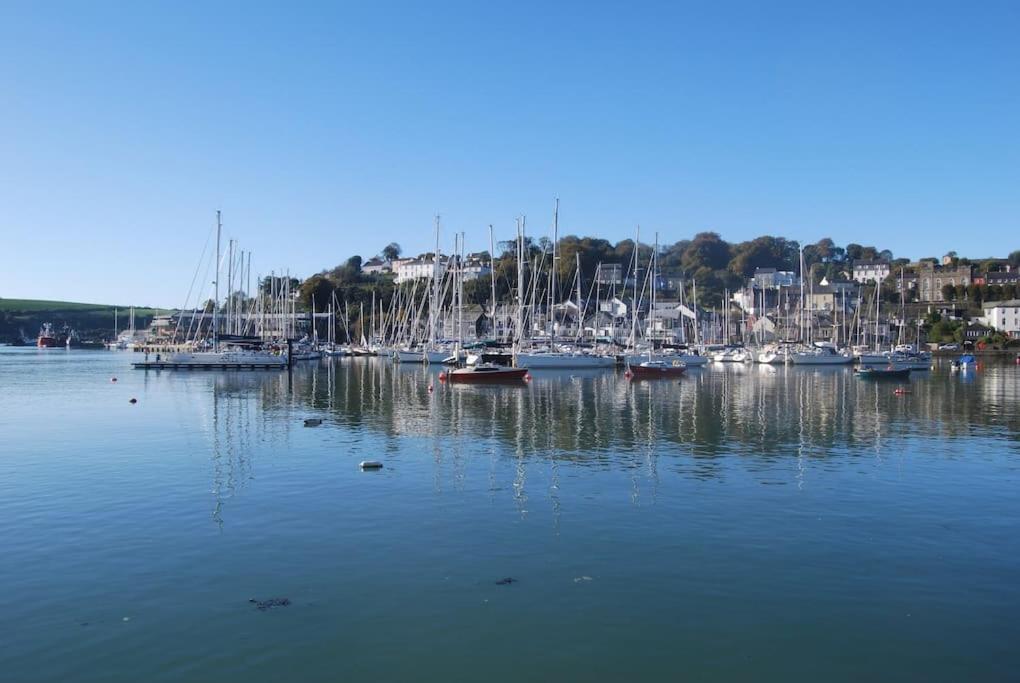 Coastal Chic Waterfront Studio Kinsale Extérieur photo