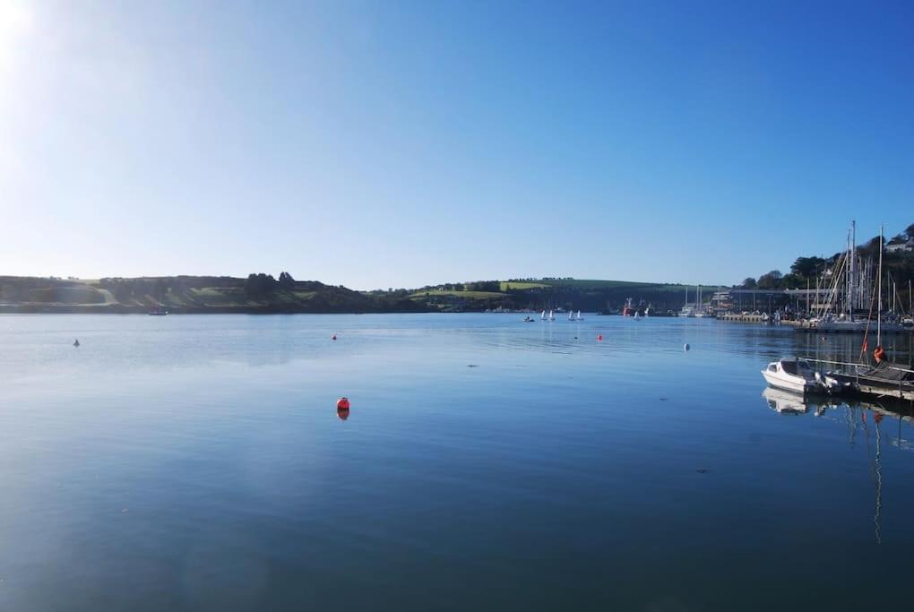 Coastal Chic Waterfront Studio Kinsale Extérieur photo
